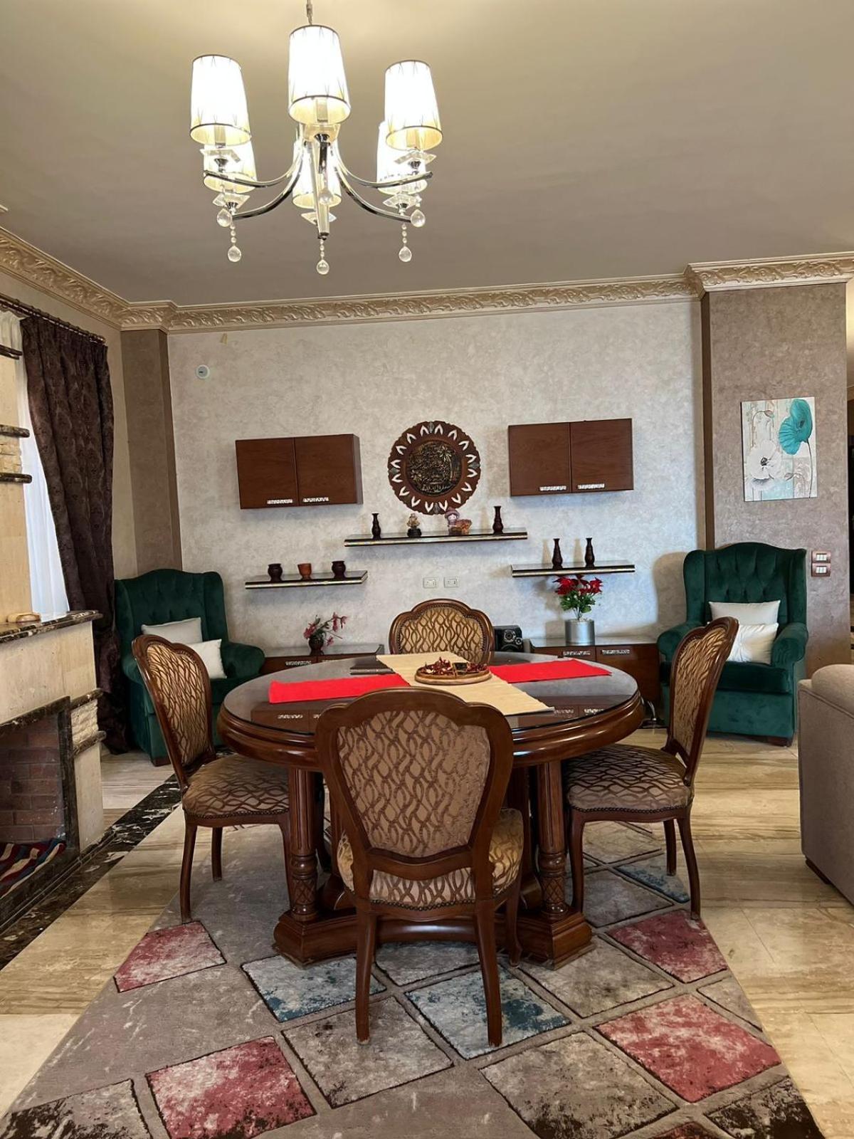 Villa Cheerful Standalone With Pool And Waterfall Cairo