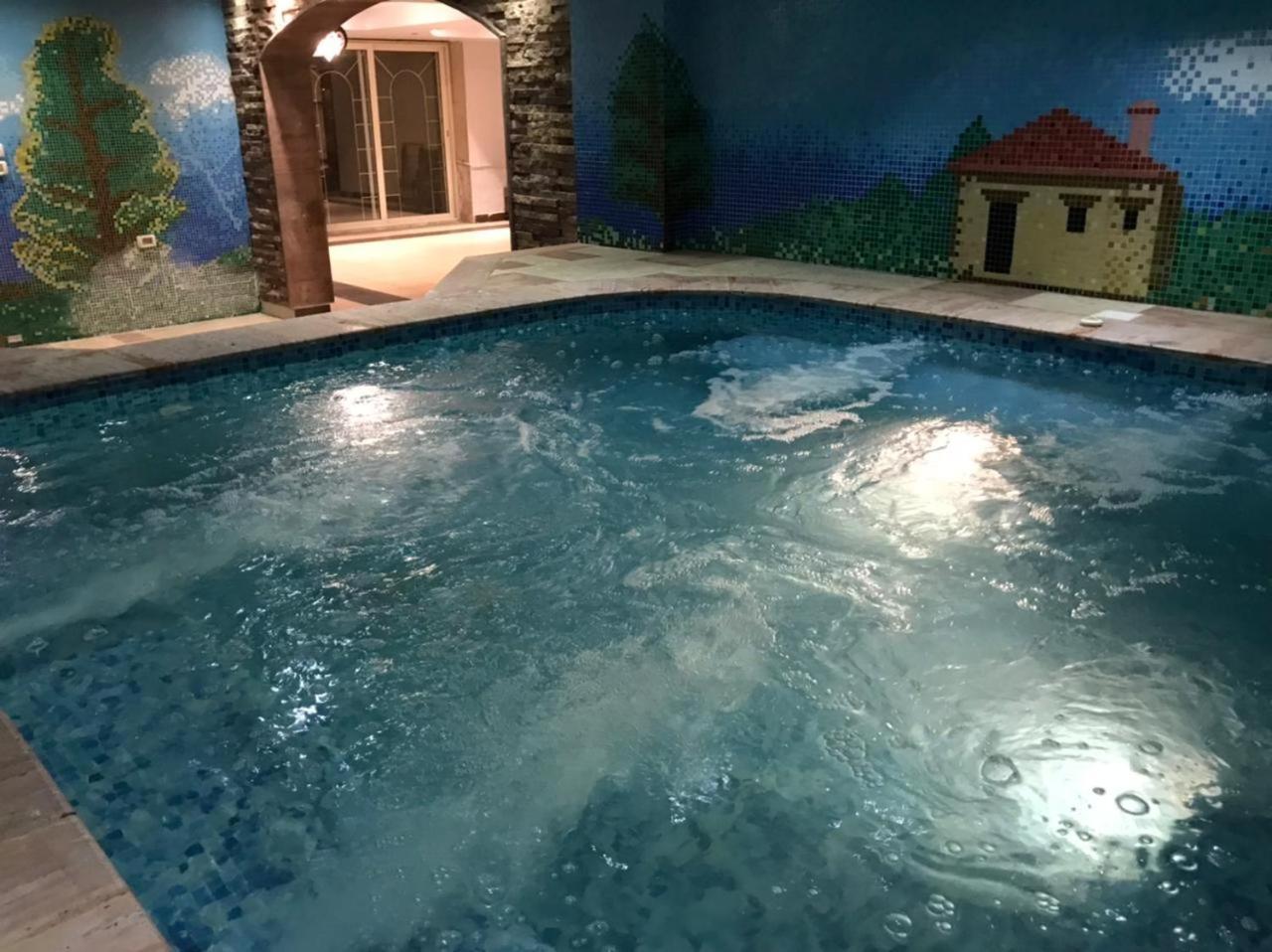 Cheerful Standalone With Pool And Waterfall Villa Cairo
